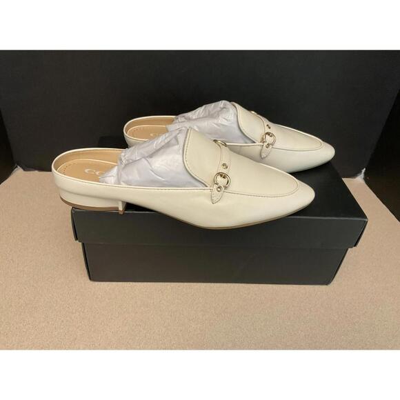New! Display Model! Womens Coach Irene Chalk Leather Mules. Size 7.5B. Nice! - Picture 1 of 11